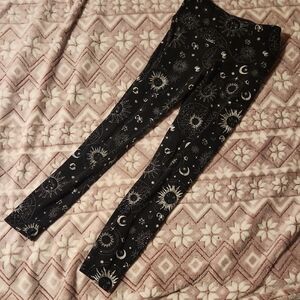 No Boundaries Black Celestial Pattern Leggings